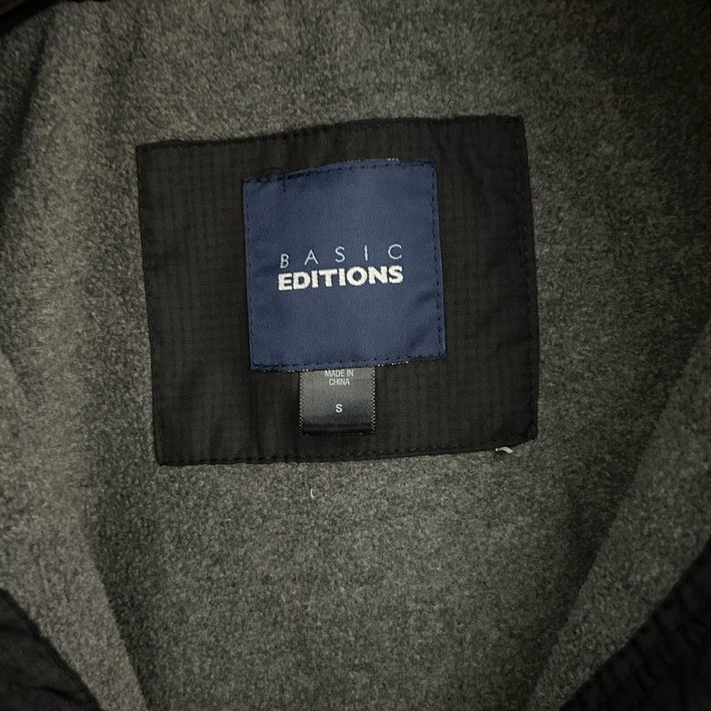 Basic Editions Men's Black Puffer Jacket - Picture 2 of 4